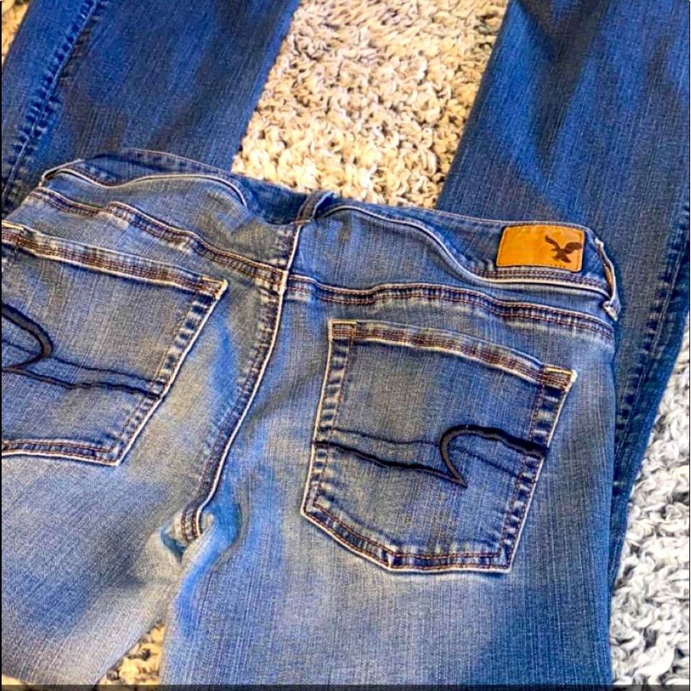 American eagle size 6 regular